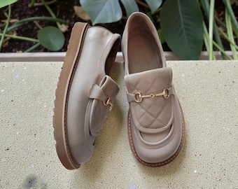 Mocassini da donna in pelle fatti a mano, punta larga, scarpe basse anatomiche da passeggio