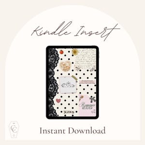 Op de afbeelding: Een digitale Kindle-invoeging met een zwart-witte polka dot achtergrond. De invoeging bevat decoratieve elementen zoals kant, harten en een "Romance Reader" tag. De tekst op de afbeelding luidt "Kindle Insert" en "Instant Download".