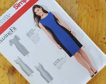 Uncut Simplicity 1586 Sewing Pattern - Misses'/Women's Dress with Individual Pattern Pieces for Slim, Average and Curvy - Size 10-18