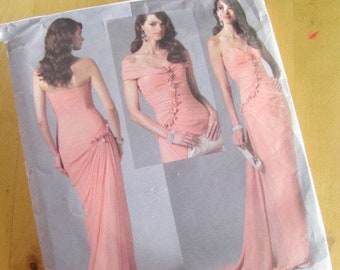 Patrón de costura Vogue 2481 - Bellville Sassoon - Vestido y bolero desmontable para señoritas - Tallas 8-12