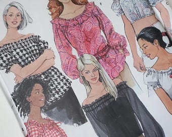 Patrón de costura Simplicity 5962 sin cortar - Top de hombros descubiertos y top estilo campesino para mujer, cada uno en dos largos - Tallas 14-20