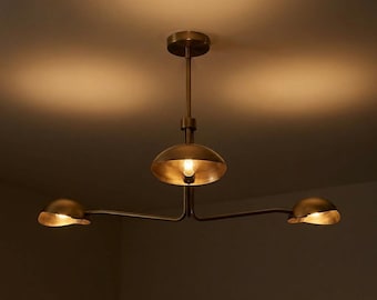 Minimalistyczny żyrandol w stylu mid-century modern z mosiądzu i czerni, 3-punktowa lampa sufitowa do jadalni i salonu w stylu skandynawskim