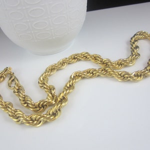 Shiny Vintage Big Twisted Chain Gold Tone Necklace
