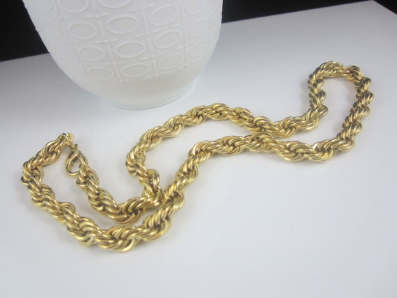 Shiny Vintage Big Twisted Chain Gold Tone Necklace - image 1