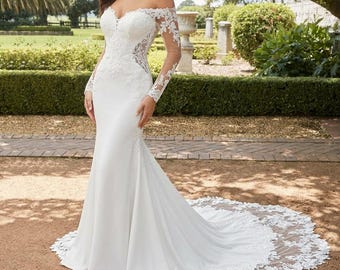 Off Shoulder Lace Mermaid Wedding Dress Long Sleeve Bridal Gown Fitted Elegant Bride Dress Tulle Train Spring Summer Wedding