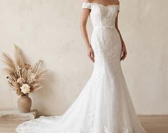 Off Shoulder Lace Mermaid Wedding Dress Elegant Bridal Gown Fitted White Bride Dress with Train Spring Summer Wedding Gift