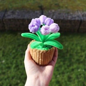Petit pot de tulipes en cure-pipes fait main (couleurs personnalisables)