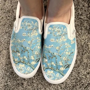 Zapatos personalizados sin cordones Vans Almond Blossom de Vans imagen 1