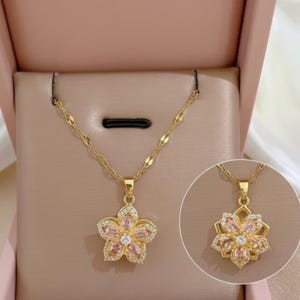 Fidget Spinner Halsband, Guldsmycken för ångestlindring, Roterande blommigt guldhalsband, Stresslindring present till henne, Vänskapssmycken