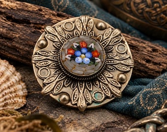 Broche italiano vintage de micromosaico con diseño floral redondo de 29,5 mm.