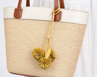 Breloque de sac pompon en cuir jaune, accessoire de sac à main bohème, décor fourre-tout d'été