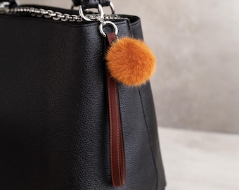 Porte-clés pelucheux avec pompons, accessoire sac à main avec lanière en cuir, porte-clés peluche