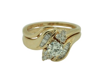 14K Yellow Gold Interlocking Wedding Set with diamonds. Size 5.25