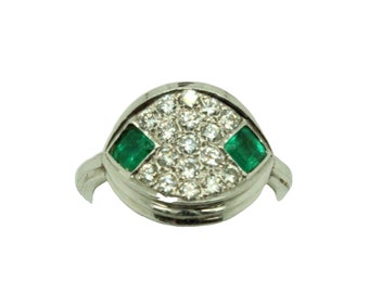 Vintage inspired platinum ring with emeralds and diamonds. Size 7.5LE