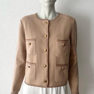 Eric Bompard, Cashmere Cardigan, Beige, Old Money, Luxury Knit, Designer, Gold Buttons, Parisian Chic, Elegant, Timeless, Vintage, Classic