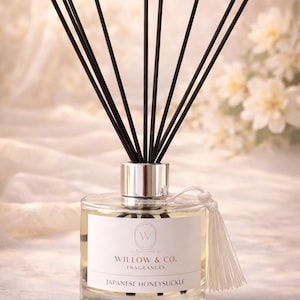 Japanese Honeysuckle Premium In Home Diffuser reeds 200ml