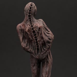 Silent Hill Acid Spitter Monster STL | Leżąca figurka horroru w miniaturze | Model stołowy inspirowany Silent Hill | Plik STL