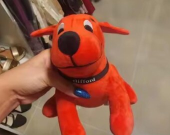 Pluszowy pies Clifford, duży czerwony – miękki, czerwony piesek – zabawka dla dzieci w stylu vintage – uroczy, kreskówkowy prezent dla miłośników nostalgicznych kolekcji, 20 cm