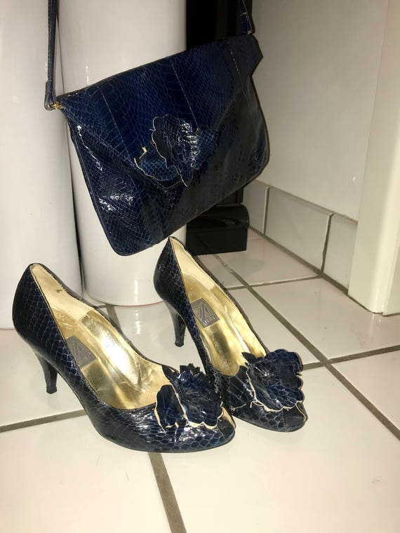 navy sandals and matching bag