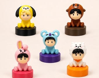Army Bomb Topper BT21 Sitting Pose