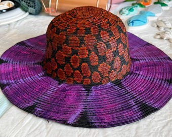 Sunhat, wide floppy brim. One size fits all with adjustable band.