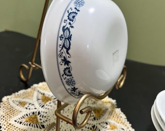 Set of 4 vintage Corelle “Old Town Blue” bowls