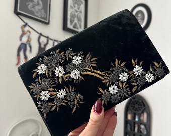 Vintage 90s Beaded Velvet Clutch Purse Made in Tokyo