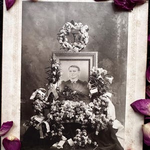 Victorian Mourning Funeral Cabinet Card 1800s