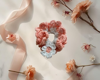 Off-White & Light Coral Flower-Stitch Tie