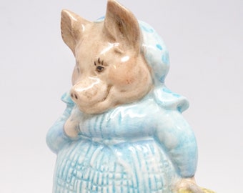 C1989 Beatrix Potter's Aunt Pettitoes,  F Warne & Co, Royal Albert,  Beswick England, Hand Painted Porcelain, Vintage Pig Figurine