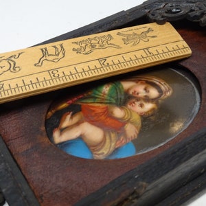 Antique 1800's Hand Painted AS IS Miniature Portrait of Saint Mary with Christ Child Jesus in Hand Carved Wooden Frame, Vintage Painting image 10