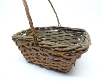 Antique Early 1900's Small Basket with Reed Handle, Vintage Farm House Cottage Chic