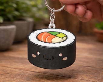 Llavero artesanal de rollo de sushi impreso en 3D / Miniatura de cocina japonesa pintada a mano / Regalo único para amantes de la comida