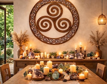 Grote Keltische Triskelion-muurkunst – Rond houten decor met drievoudige spiraal – Heilig Keltisch symbool Home Statement stuk