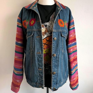 Giacca di jeans vintage anni '90 Susan Bristol ricamata a mano, Made in Mexico, taglia M