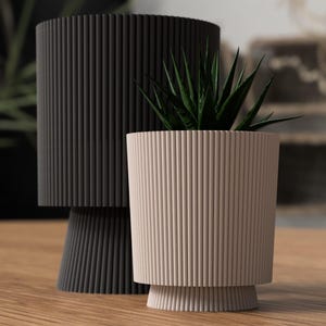 Plant pot with drip tray, modern flower pot for small plants, indoor decoration, 3D print