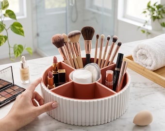 Organizador de cosméticos, giratorio 360°, organizador de maquillaje con 5 compartimentos, soporte para brochas y organizador de tocador, impreso en 3D.