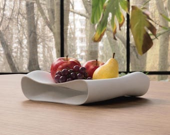 Modern design fruit bowl, minimalist decorative bowl for fruit, 3D printed table decoration for kitchen and home, various colors