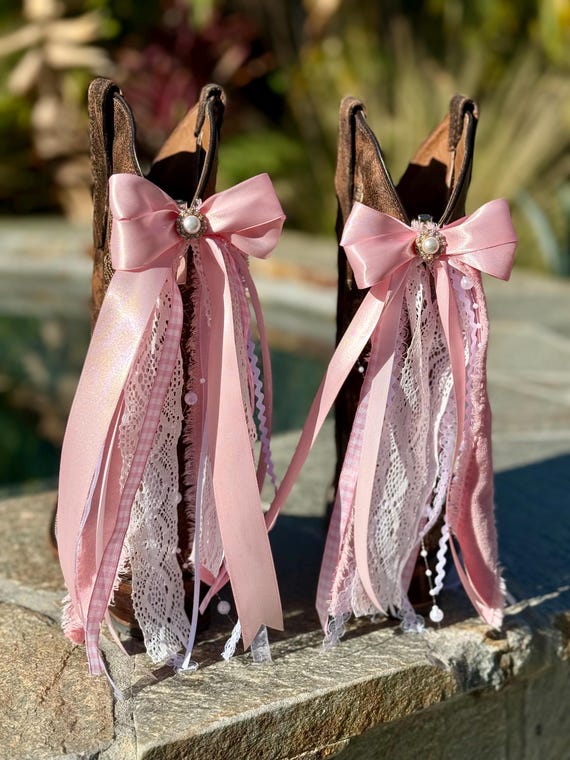 Cloud 9 Pink Boot Bows
