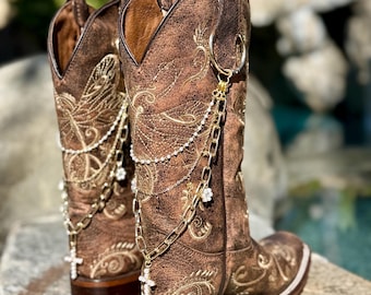 Boot Chains & Charms Crosses and Flowers Gold