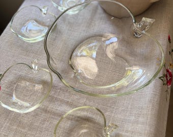 Vintage Hazel Atlas Apple Bowl Set – 1950s Pressed Glass, Mid-Century Modern (5-Piece)