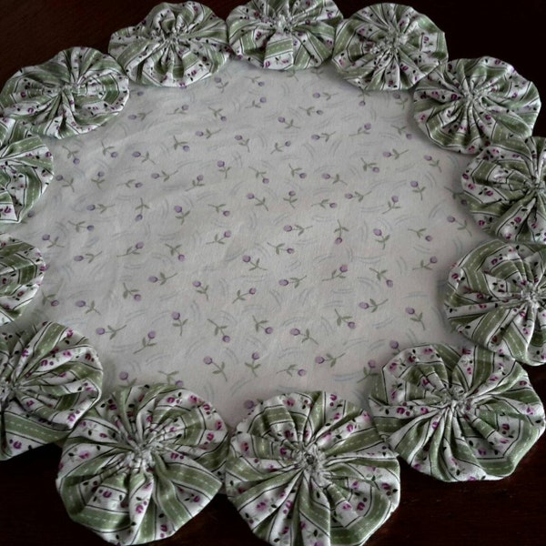 Floral Candle Mat Round Doily 10 inch Round Yo Yo Doily Candle Mat White and Green with Purple Flowers Spring Summer Table Topper Display