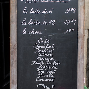 Fotografía de París, letrero de menú en pizarra, fotografía de viajes de bellas artes de pastelería de París, decoración de París, arte de pared grande