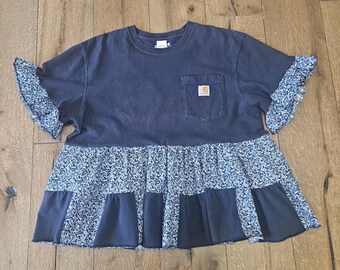 Camicia Carhartt Darling con volant, taglia L/XL, riciclata.