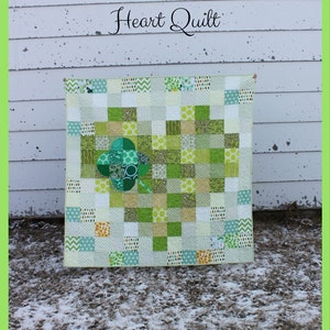 St. Patrick's Day Quilt Pattern Drunkard's Shamrock in a Pixel Heart image 5