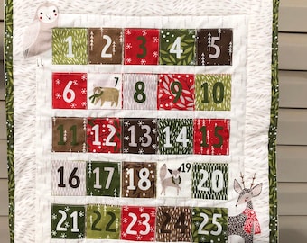 Advent Calendar with Pockets, Gingiber Merriment Fabric