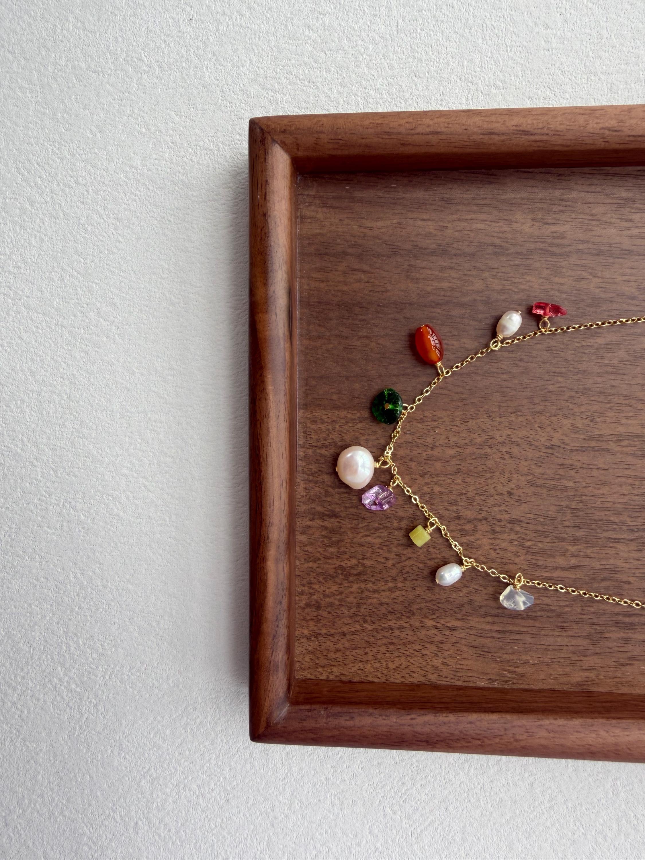 Summer Beach Fresh Minimalist Gold Chain Jewelry Freshwater Pearl Charm Necklace Colorful Gemstone Necklace