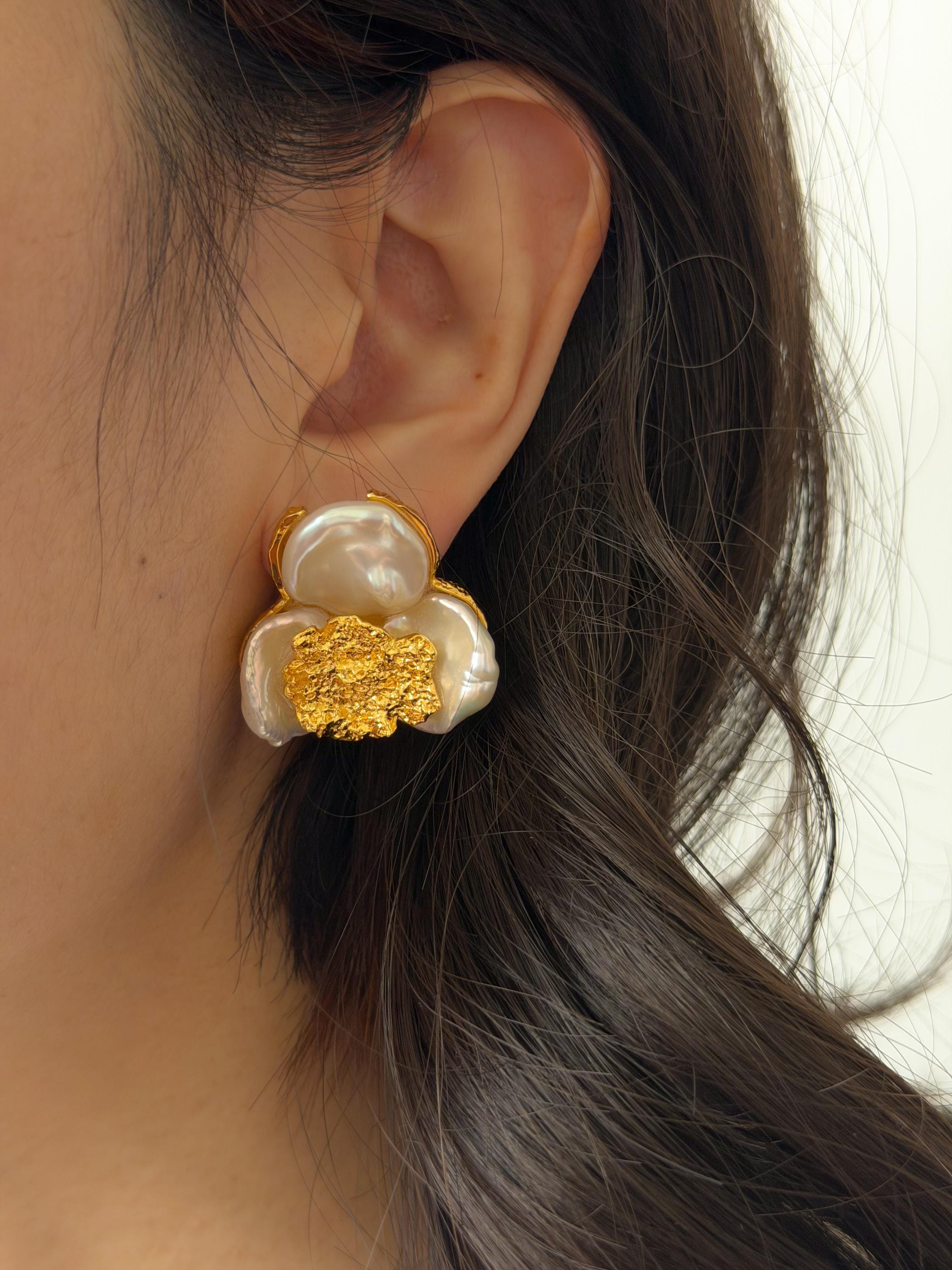 18k Gold Plated Flower Pearl Statement Earrings: Elegant Floral