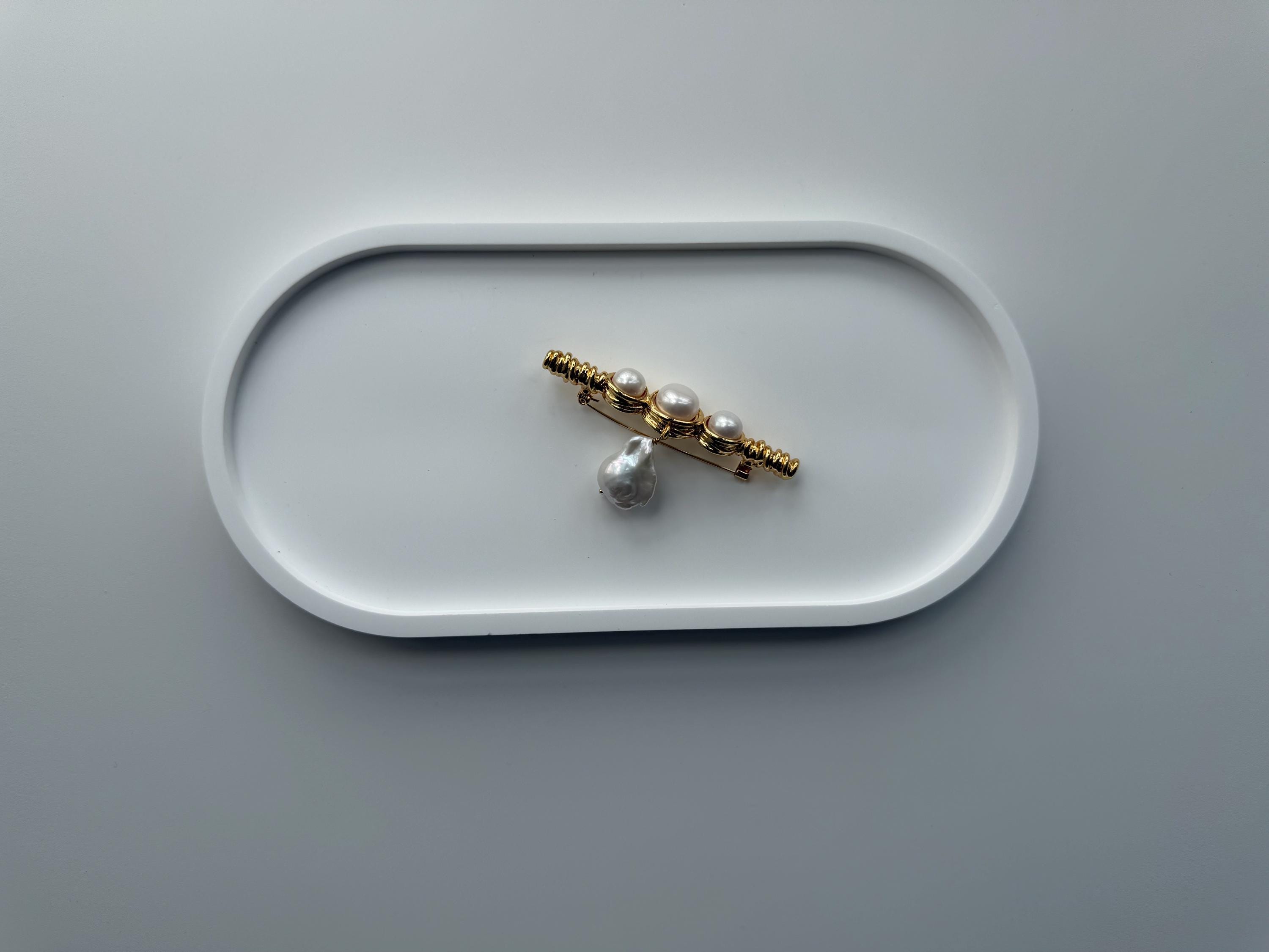 Baroque Pearl Brooch: 18K Gold Plated Lapel Pin, Statement Accent