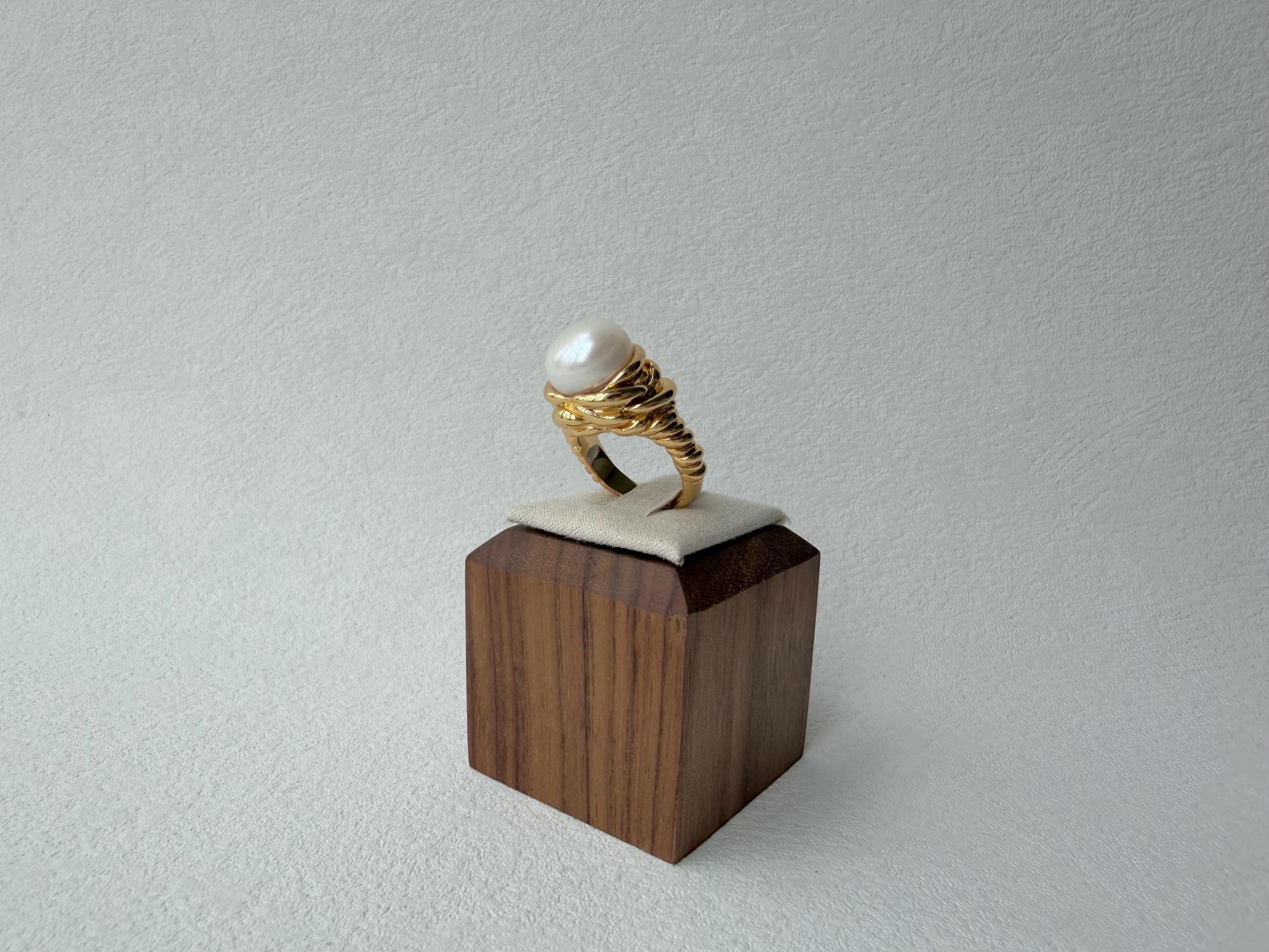 Statement Freshwater Pearl Ring, 18k Gold Plated, Baroque Pearl Jewelry, Adjustable Fit